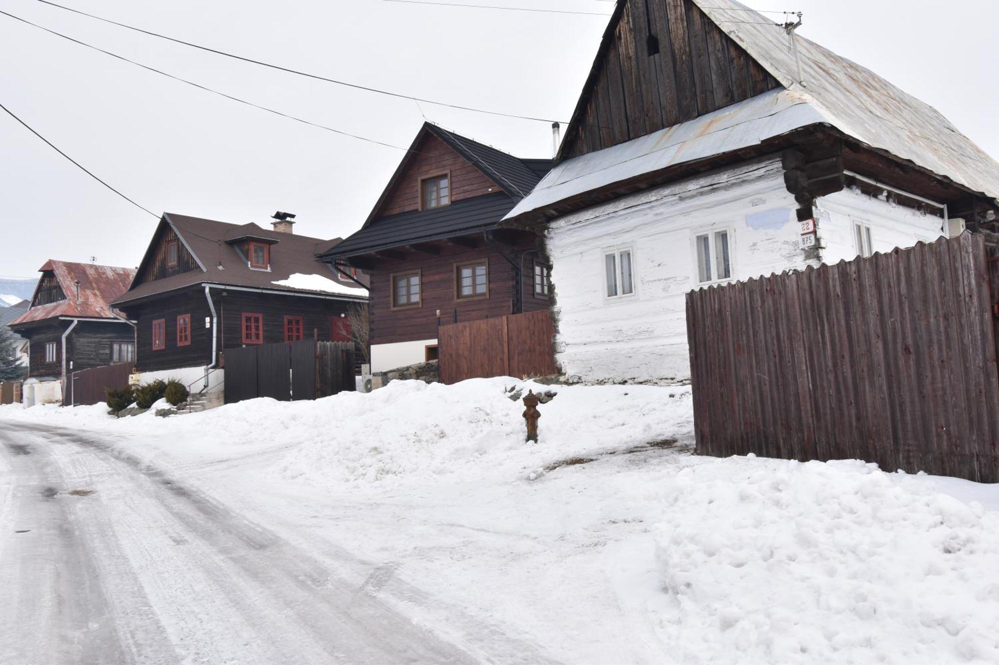 Drevenica Polomka, 5 Min Peso Restauracia, Ticha Ulica, Potok Villa Brezno Eksteriør billede